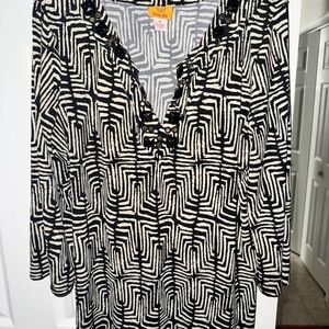 Ruby Rd. Women's Embellished V-Neck Geometric Print 3/4 Sleeve Blouse Medium